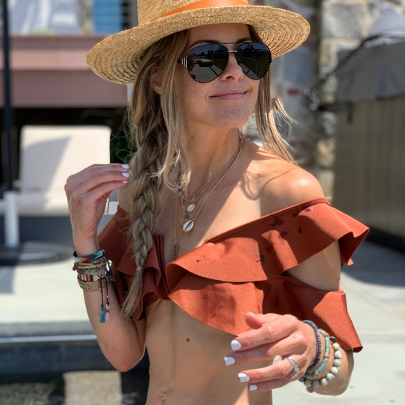 Meet your Posher, Alison - Picture 4 of 4